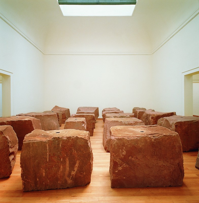 1-anish-kapoor-void-field-from-venice